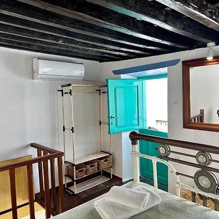 Vilă Lindiakos Ami *